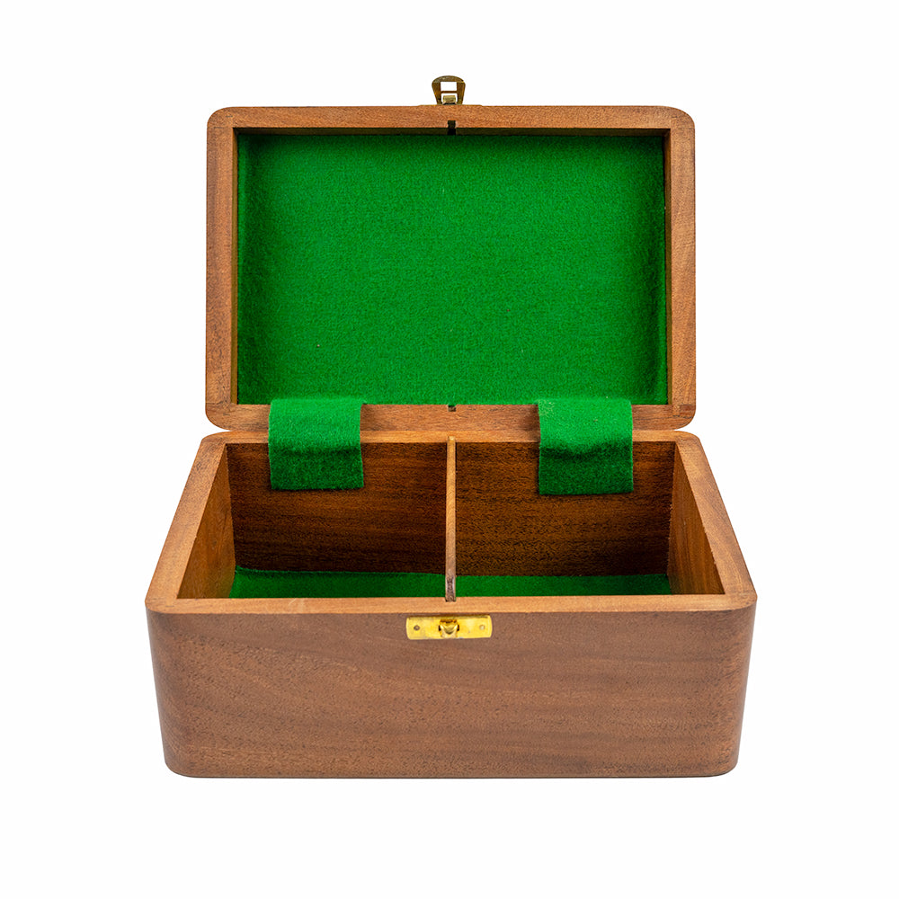 SECONDS: Reuben chess pieces: Staunton style in acacia and boxwood
